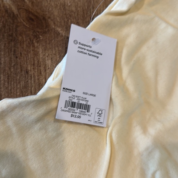 Women’s Goods For Life Crop Top!! - Picture 5 of 5